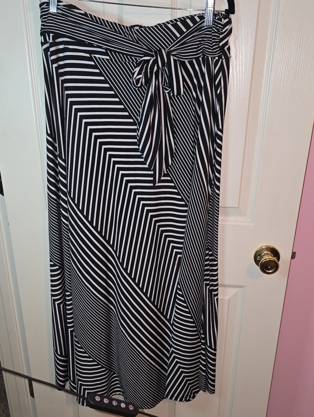 Black & White Striped Tie-Waist Maxi Skirt